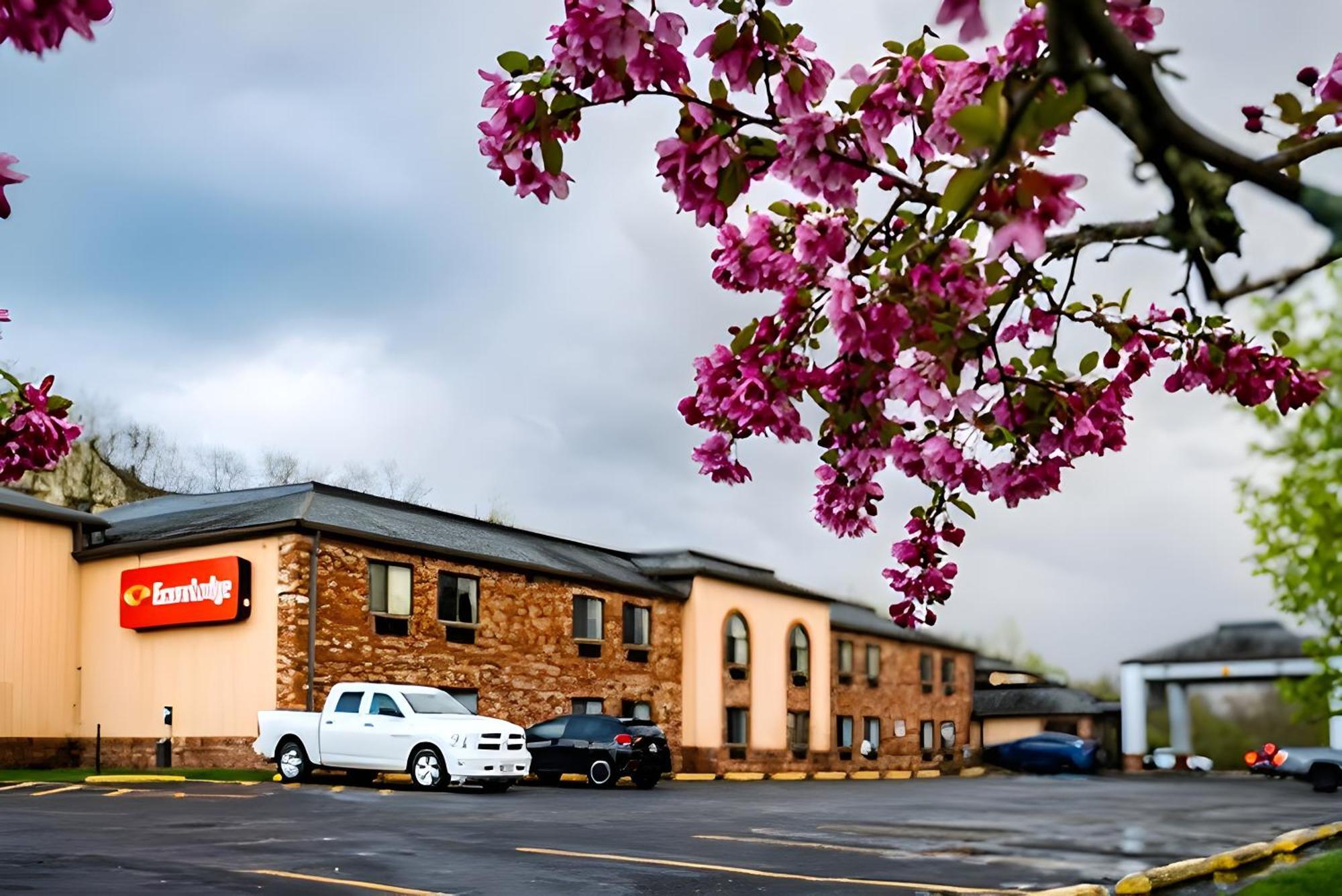 Econo Lodge Cleveland Southeast - Kent Streetsboro Exterior foto
