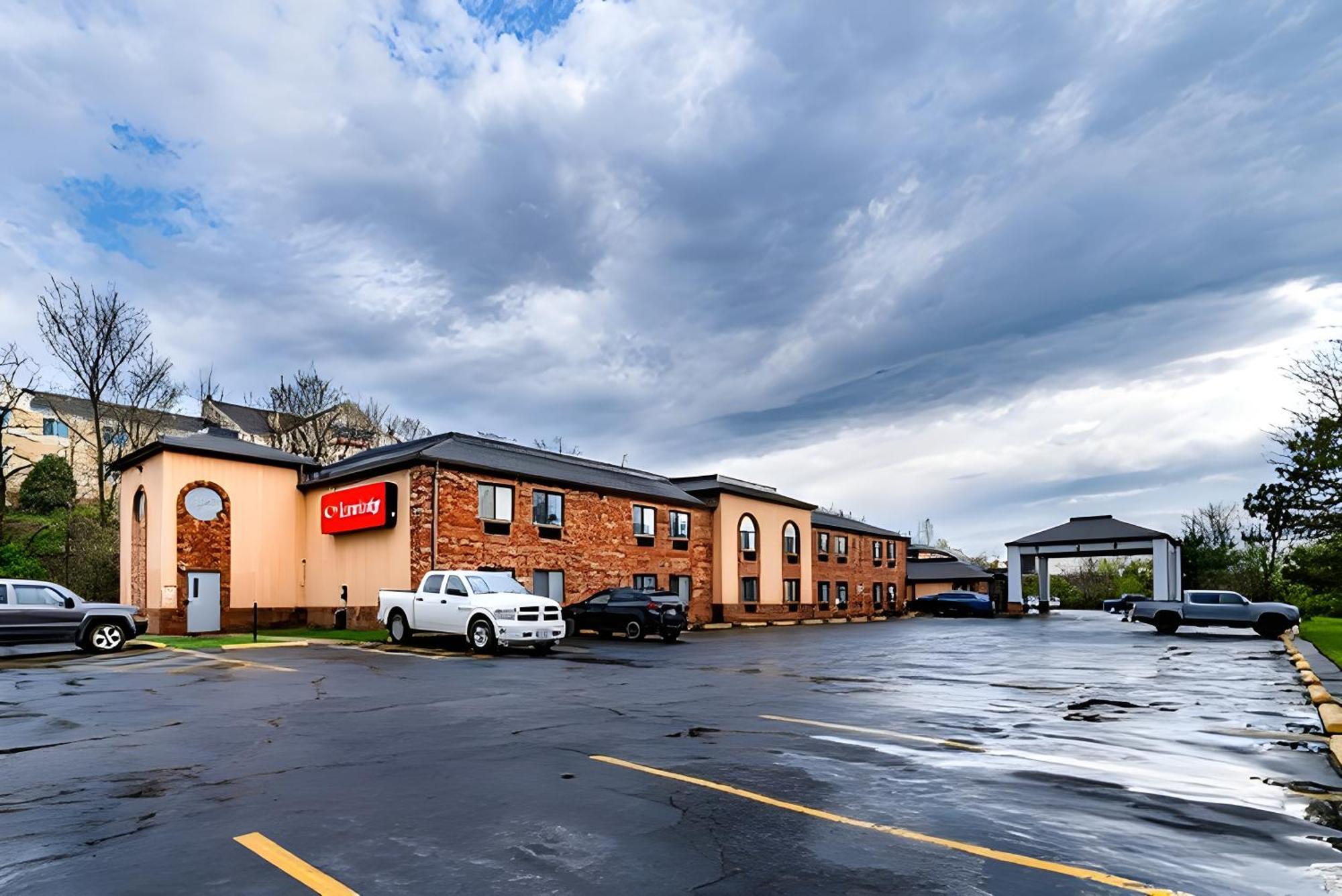 Econo Lodge Cleveland Southeast - Kent Streetsboro Exterior foto