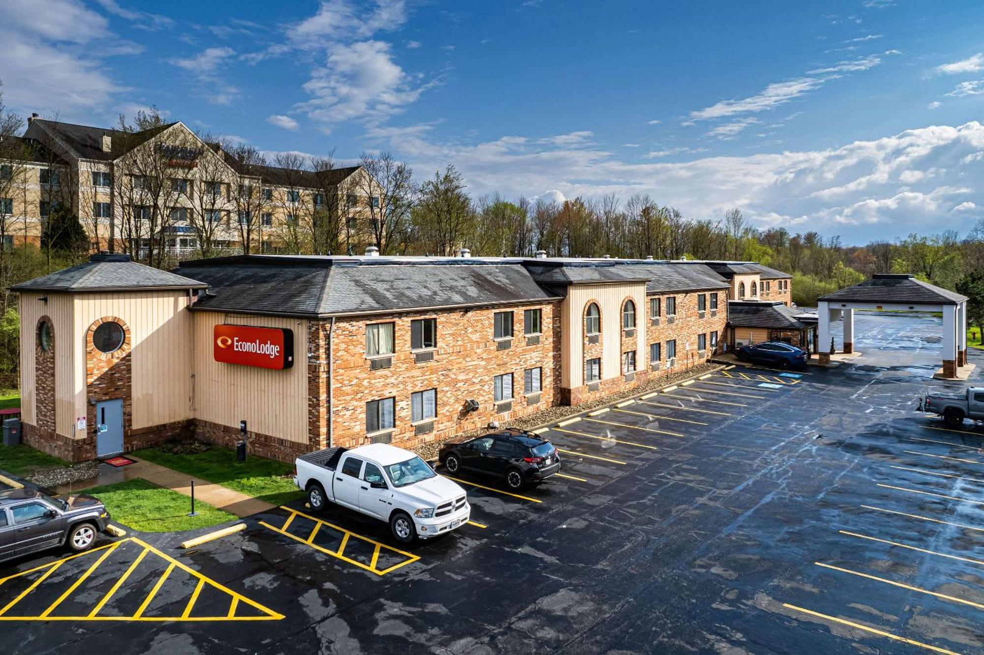 Econo Lodge Cleveland Southeast - Kent Streetsboro Exterior foto