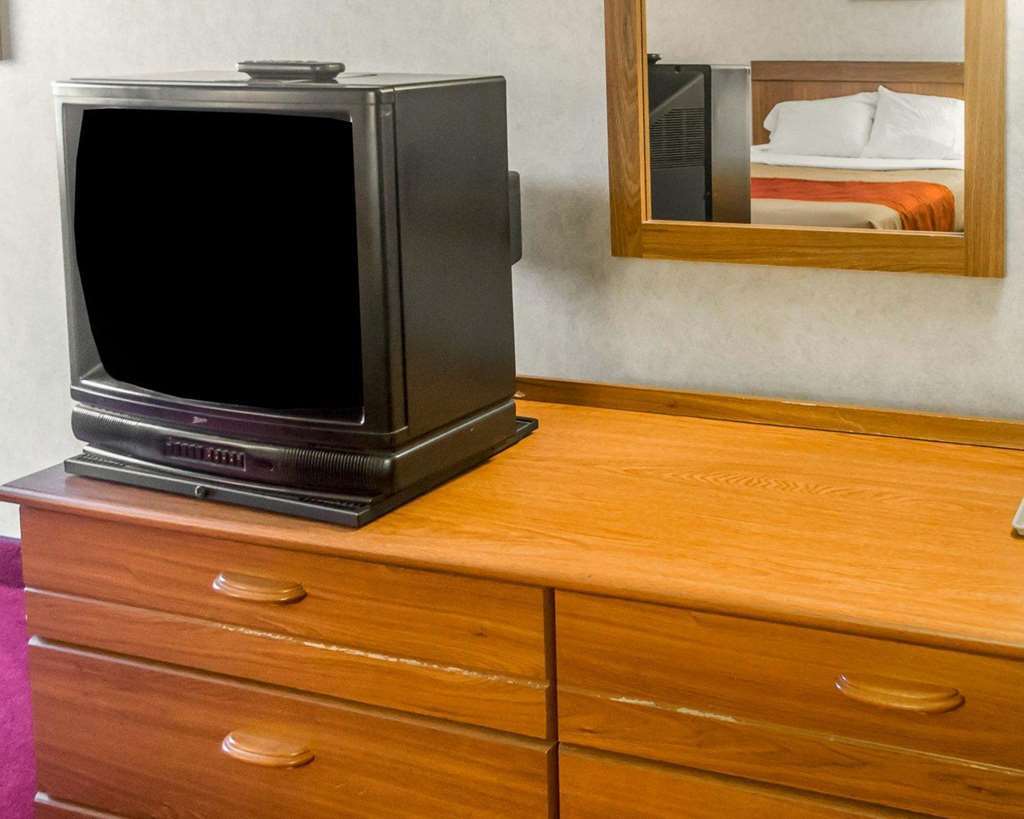 Econo Lodge Cleveland Southeast - Kent Streetsboro Quarto foto