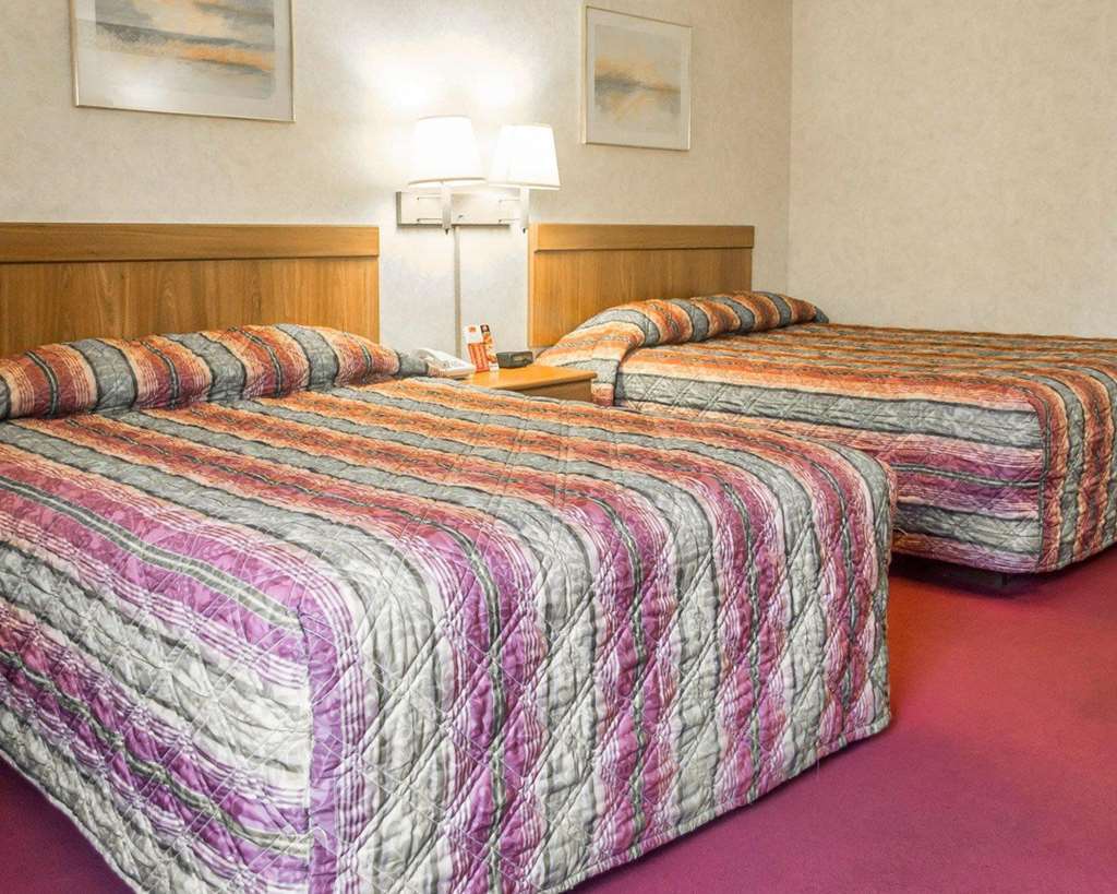 Econo Lodge Cleveland Southeast - Kent Streetsboro Quarto foto